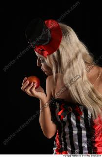 10 2018 01 KRISTYNA STANDING POSE WITH APPLE